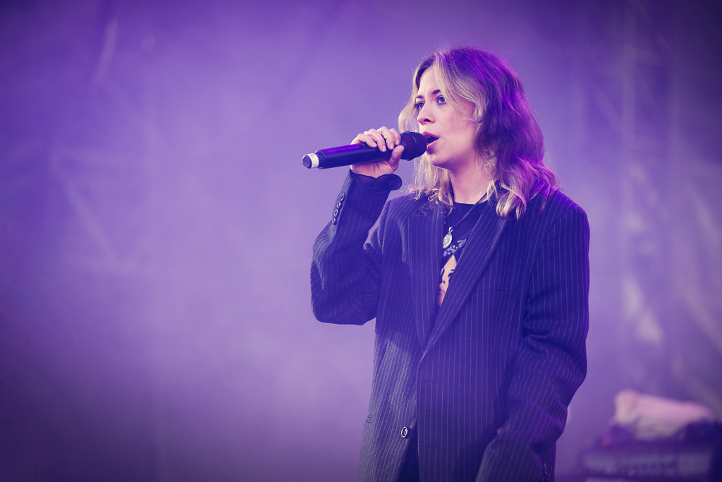 <a href='/artists/alice-et-moi/'>Alice et Moi</a>