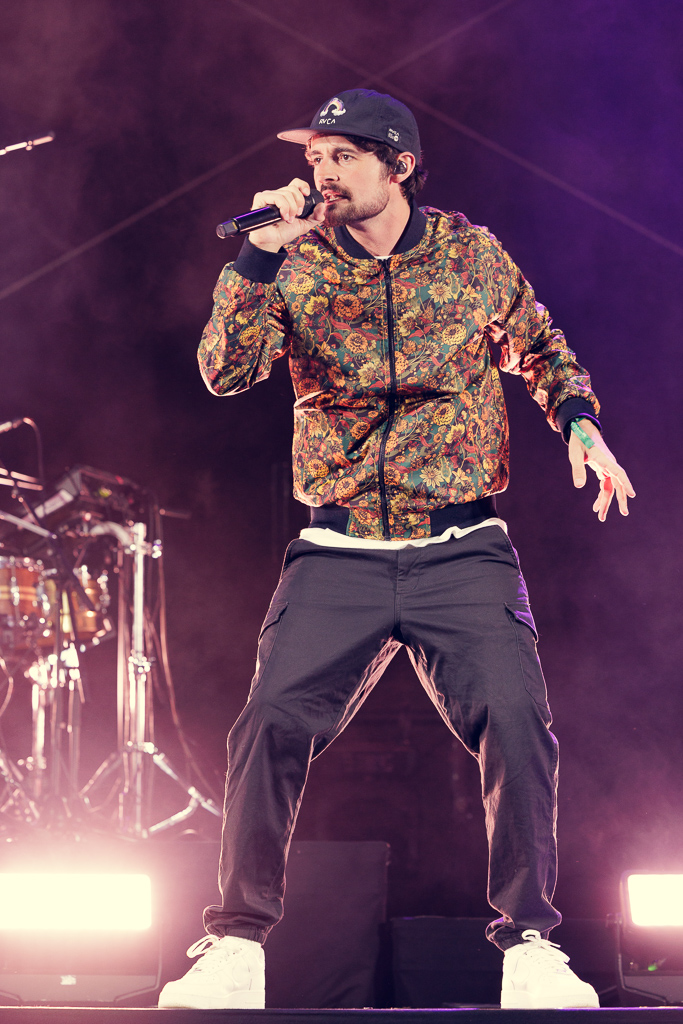 <a href='/artists/jahneration/'>Jahneration</a>