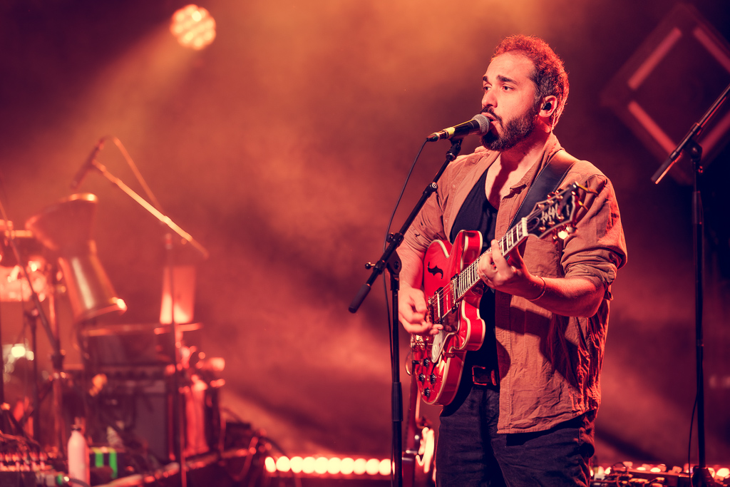 <a href='/artists/broken-back/'>Broken Back</a>