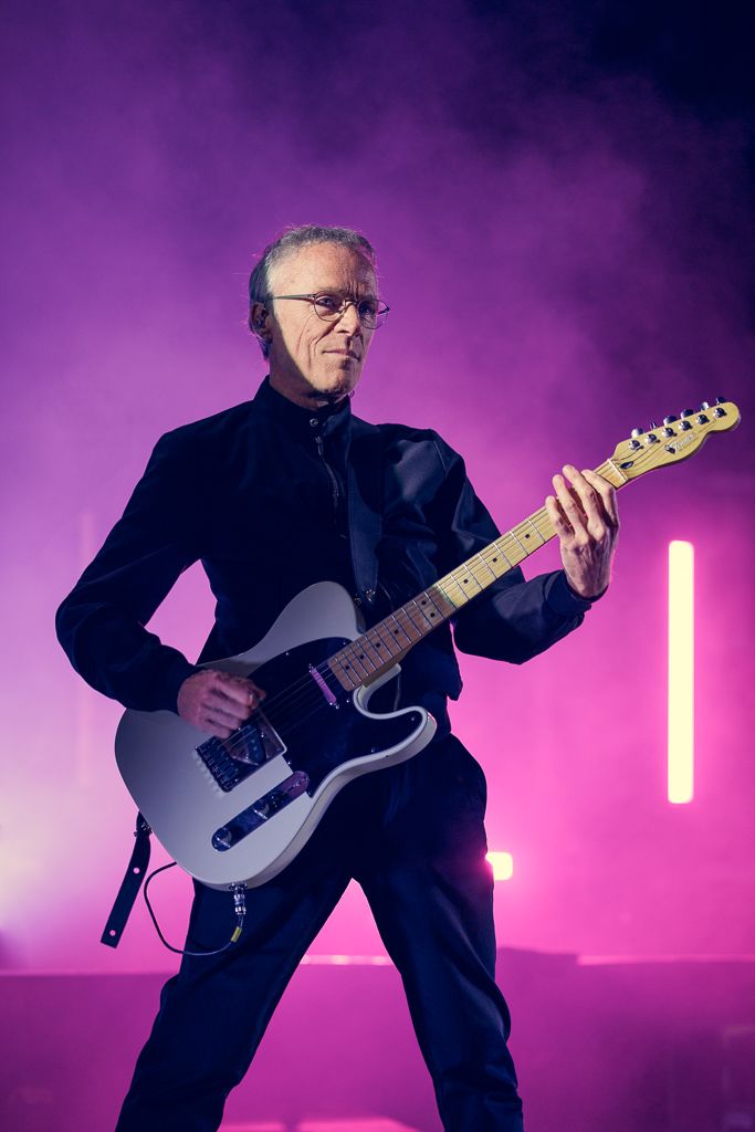 <a href='/artists/superbus/'>Superbus</a>