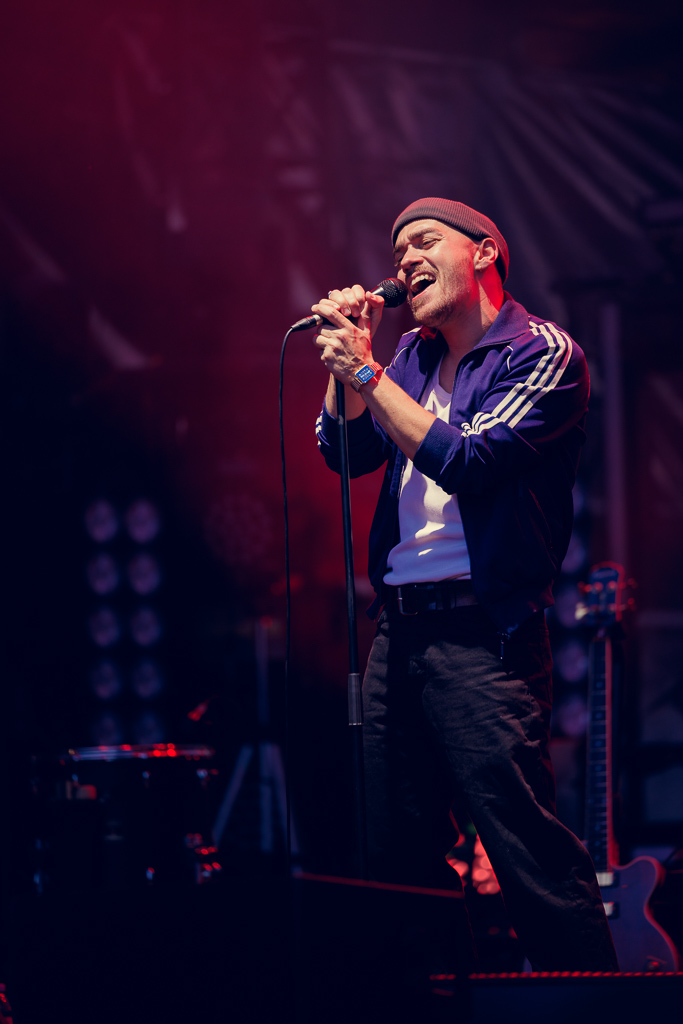 <a href='/artists/two-faces/'>Two Faces</a>