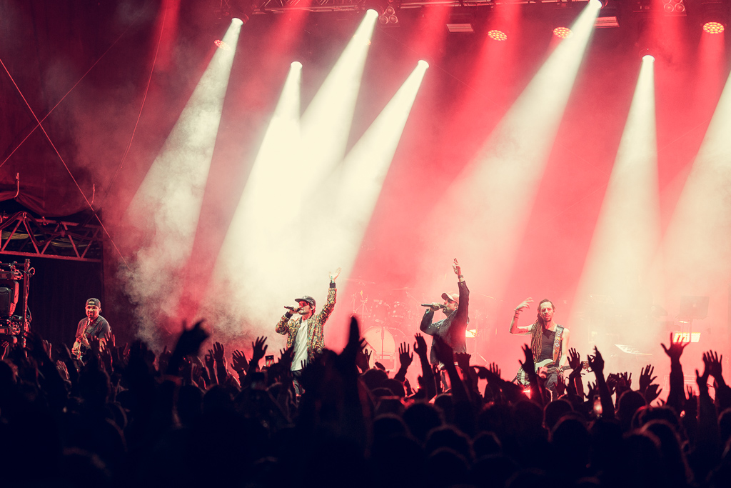 <a href='/artists/jahneration/'>Jahneration</a>