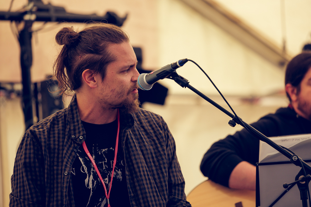 <a href='/artists/skellige/'>Skellige</a>