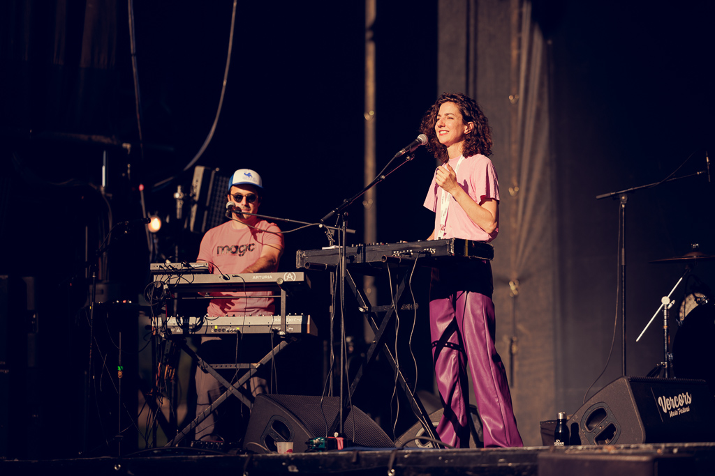 <a href='/artists/cl%C3%A9a-vincent/'>Cléa Vincent</a>