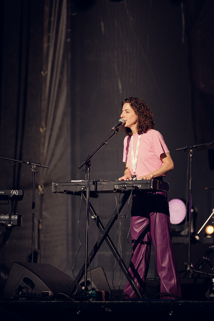 <a href='/artists/cl%C3%A9a-vincent/'>Cléa Vincent</a>