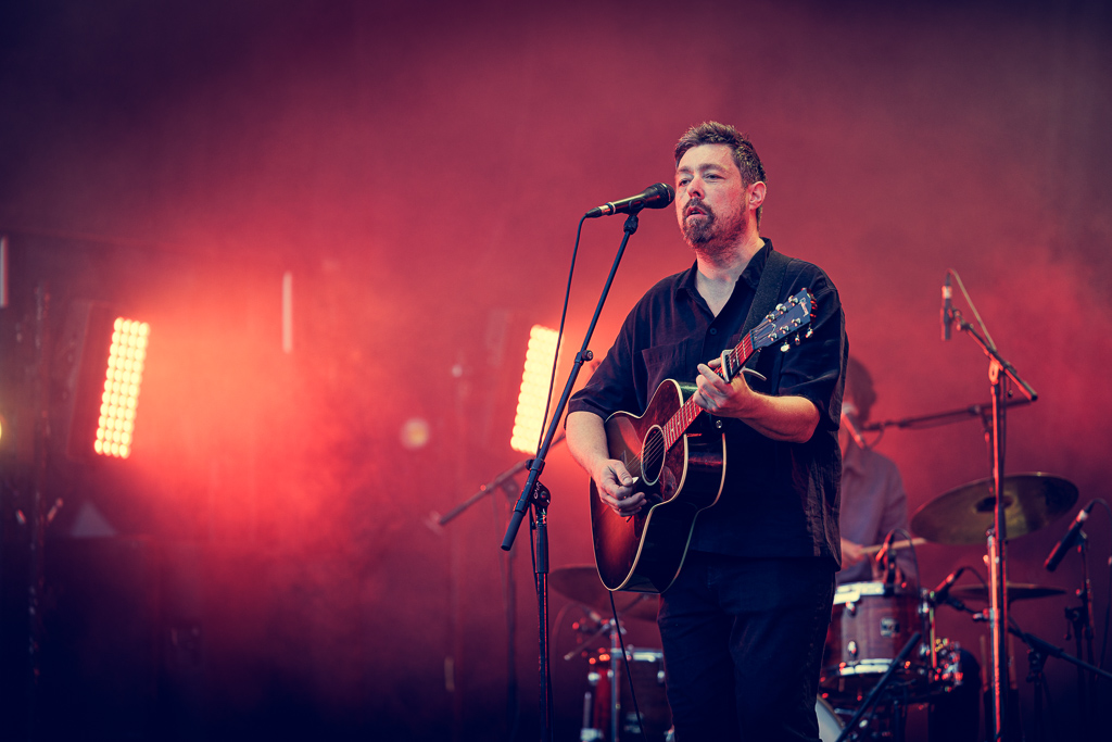 <a href='/artists/h-burns/'>H-Burns</a>