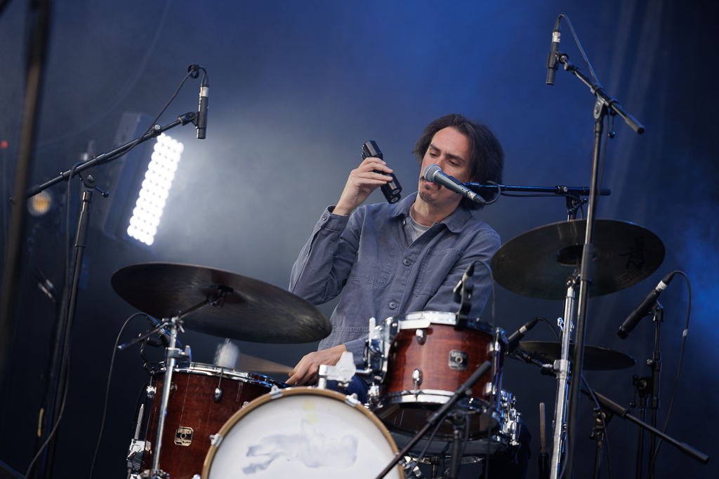 <a href='/artists/h-burns/'>H-Burns</a>