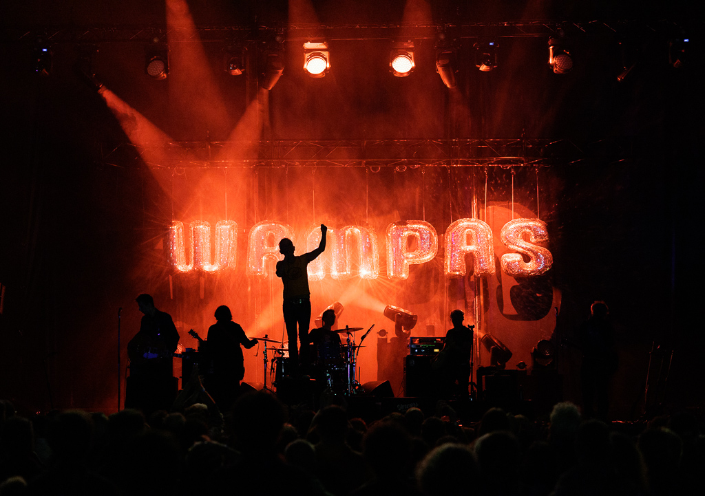 <a href='/artists/les-wampas/'>Les Wampas</a>