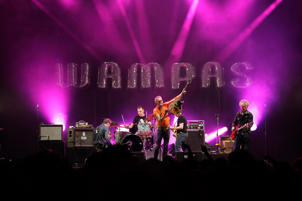 <a href='/artists/les-wampas/'>Les Wampas</a>