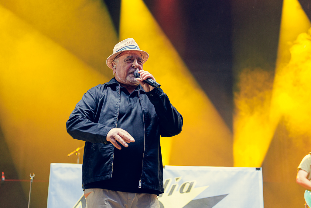 <a href='/artists/massilia-sound-system/'>Massilia Sound System</a>