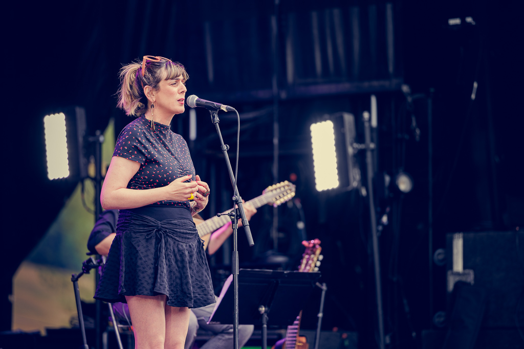 <a href='/artists/sarah-lenka/'>Sarah Lenka</a>