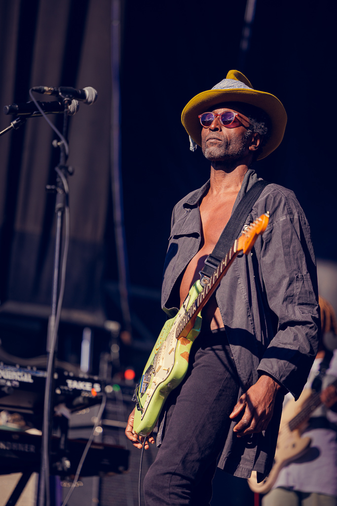 <a href='/artists/keziah-jones/'>Keziah Jones</a>