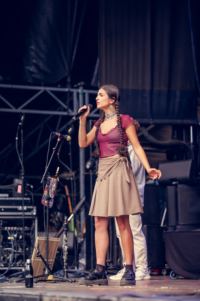 <a href='/artists/ladaniva/'>Ladaniva</a>