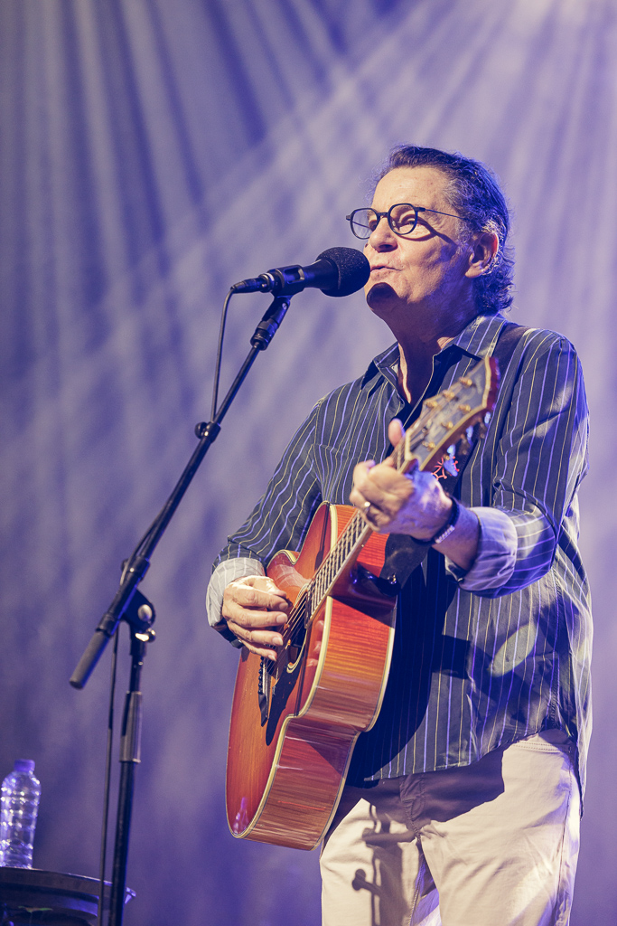 <a href='/artists/francis-cabrel/'>Francis Cabrel</a>