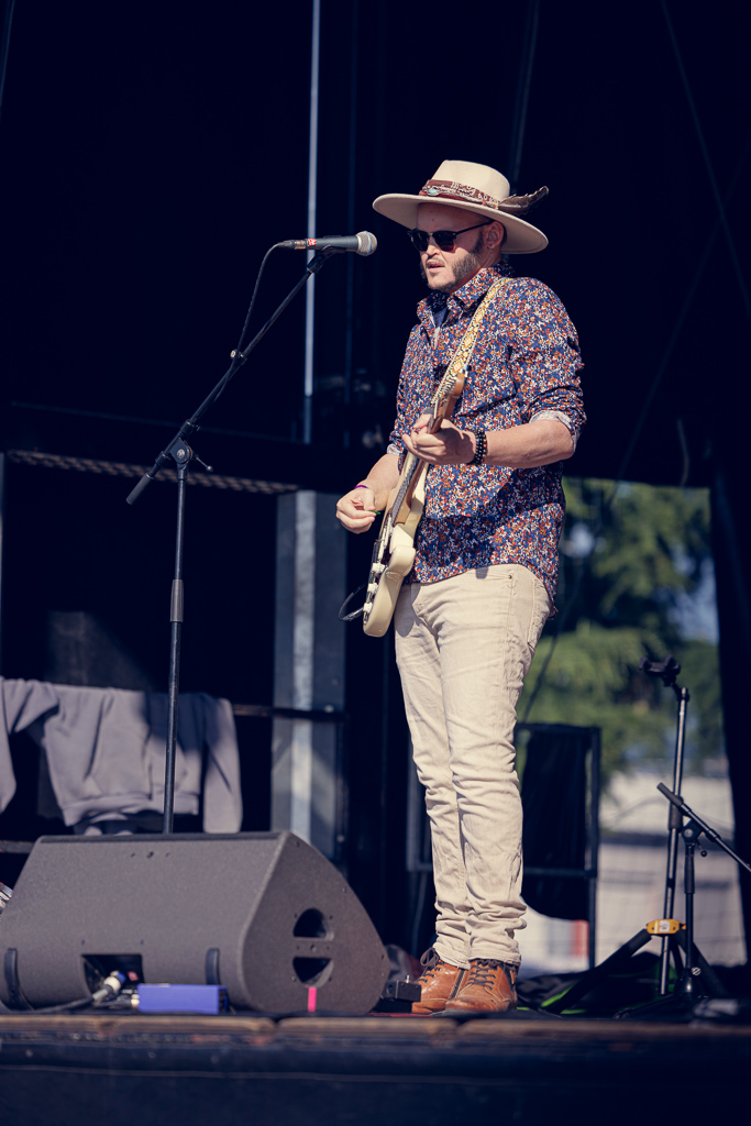 <a href='/artists/leanwolf/'>LeanWolf</a>