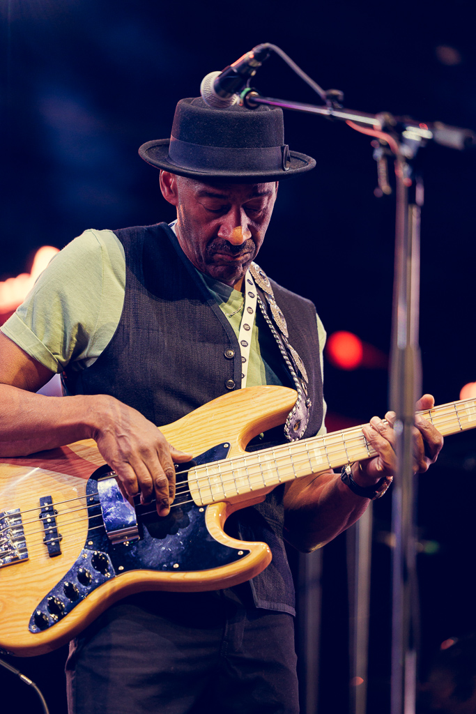 <a href='/artists/marcus-miller/'>Marcus Miller</a>