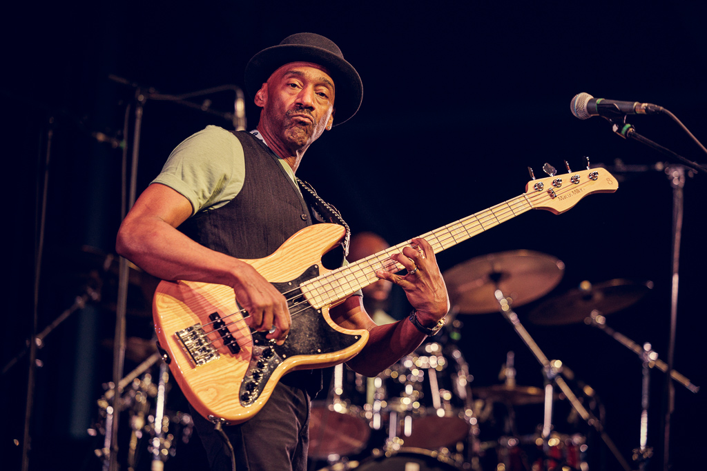 <a href='/artists/marcus-miller/'>Marcus Miller</a>