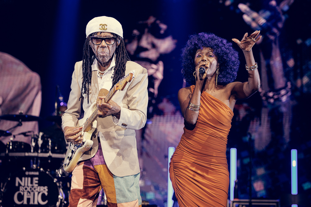 <a href='/artists/nile-rodgers/'>Nile Rodgers</a>