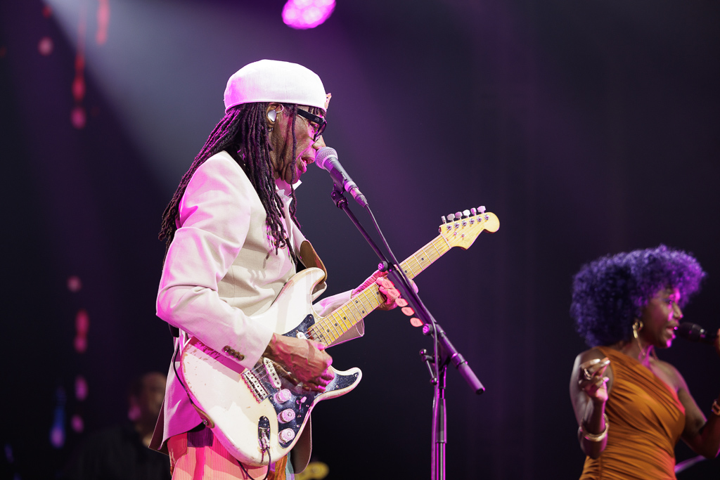 <a href='/artists/nile-rodgers/'>Nile Rodgers</a>