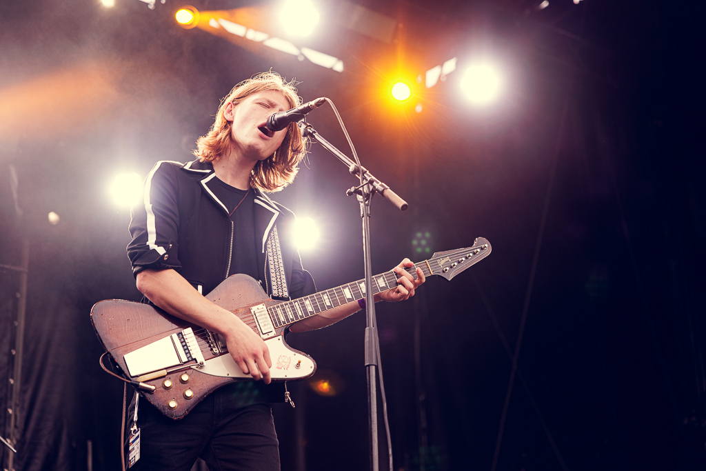 <a href='/artists/toby-lee/'>Toby Lee</a>