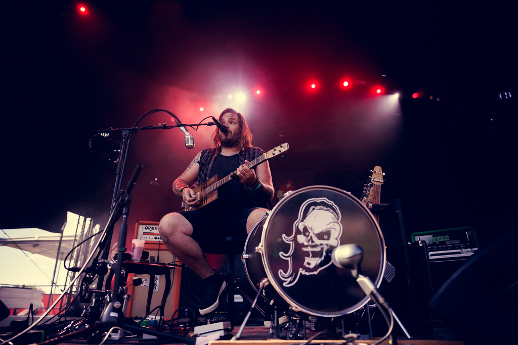 <a href='/artists/fat-jeff/'>Fat Jeff</a>