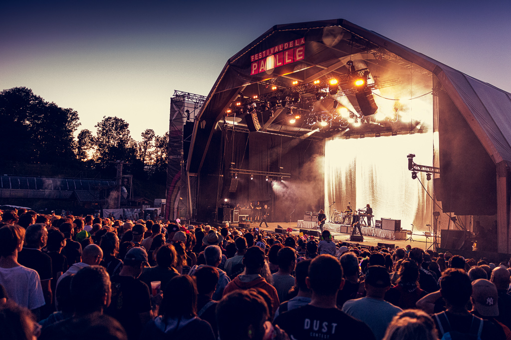 <a href='/artists/matmatah/'>Matmatah</a>