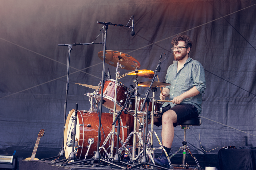 <a href='/artists/flaur/'>Flaur</a>