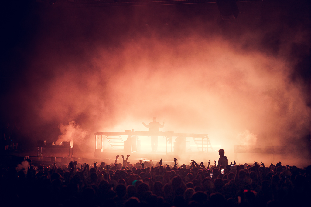 <a href='/artists/vladimir-cauchemar/'>Vladimir Cauchemar</a>