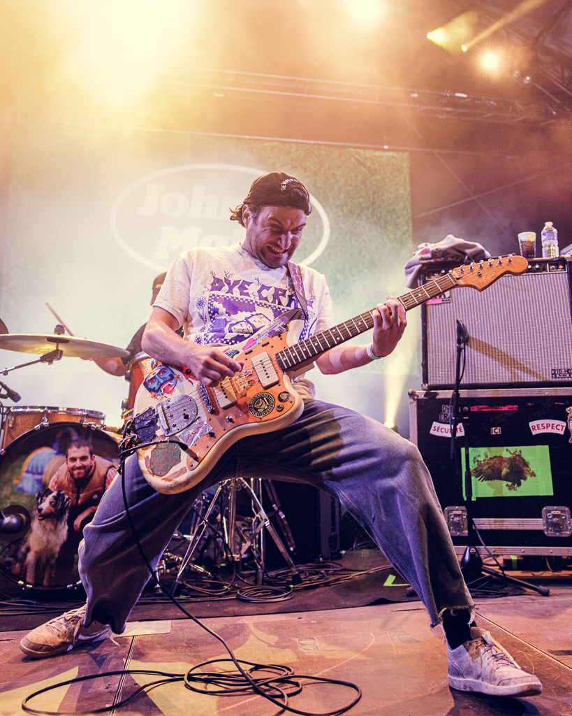 <a href='/artists/johnny-mafia/'>Johnny Mafia</a>