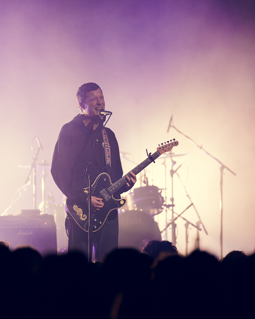 <a href='/artists/palace/'>Palace</a>