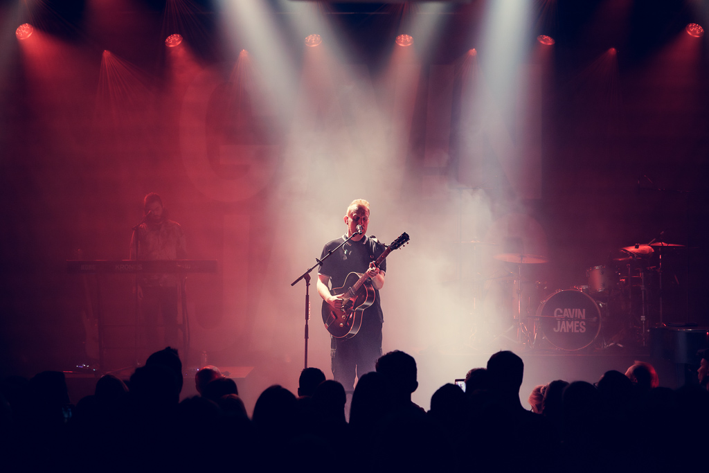 <a href='/artists/gavin-james/'>Gavin James</a>