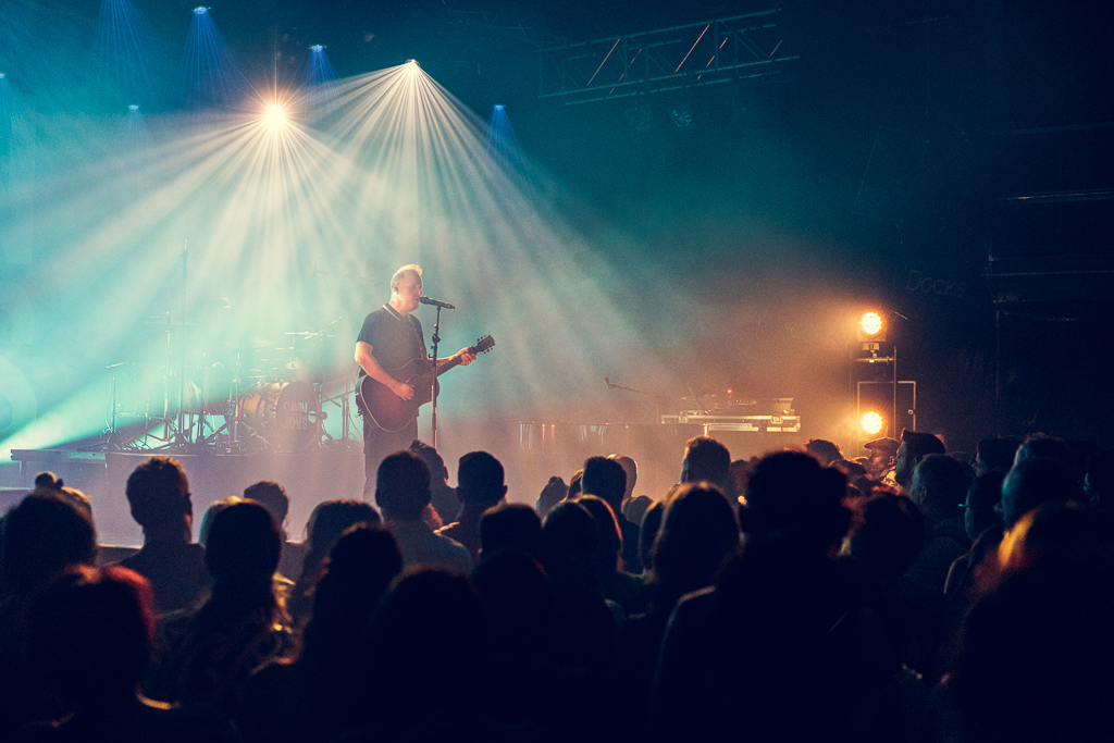 <a href='/artists/gavin-james/'>Gavin James</a>