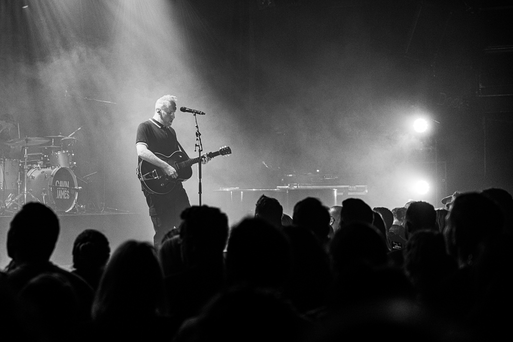 <a href='/artists/gavin-james/'>Gavin James</a>