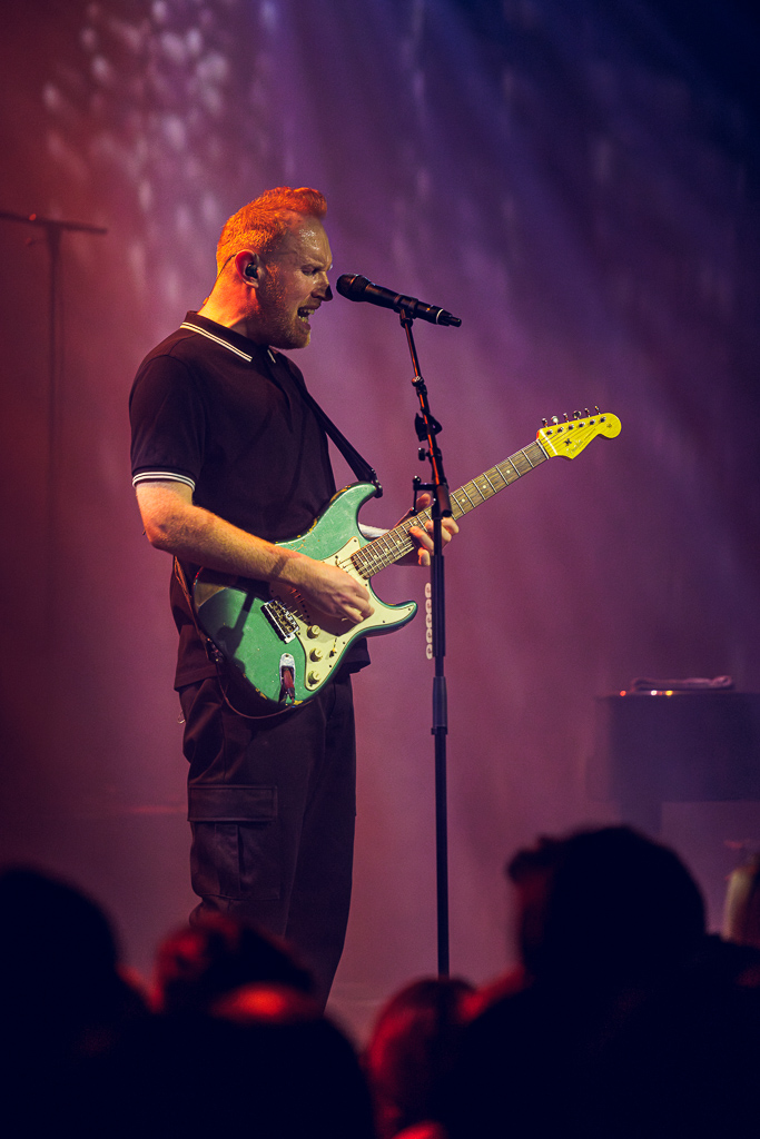 <a href='/artists/gavin-james/'>Gavin James</a>