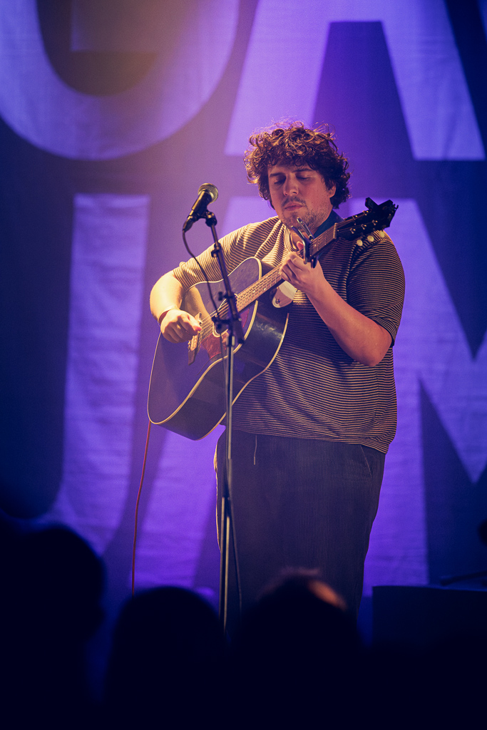 <a href='/artists/lost-in-lona/'>Lost in Lona</a>