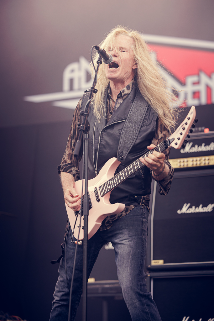 <a href='/artists/adrian-vandenberg/'>Adrian Vandenberg</a>