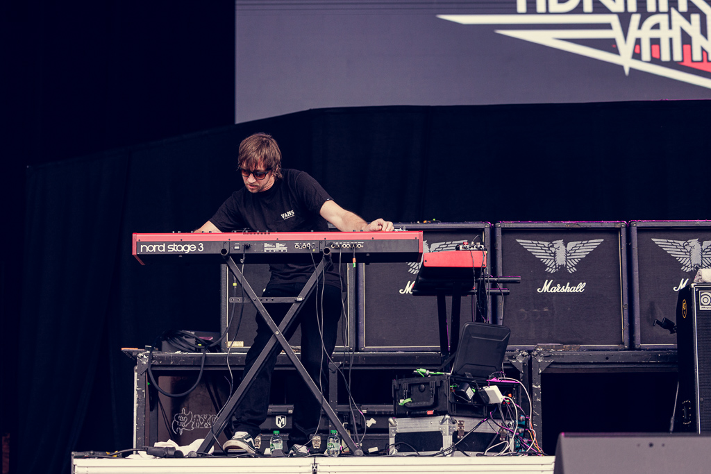 <a href='/artists/adrian-vandenberg/'>Adrian Vandenberg</a>