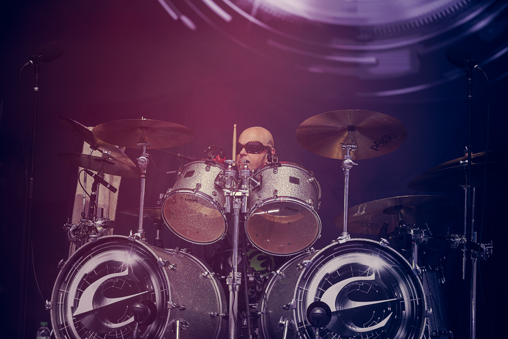 <a href='/artists/europe/'>Europe</a>