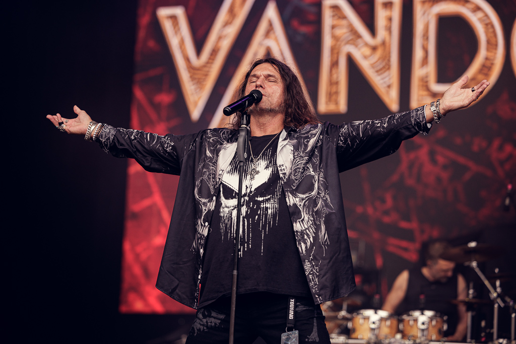 <a href='/artists/vanden-plas/'>Vanden Plas</a>