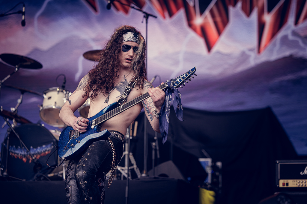 <a href='/artists/wings-of-steel/'>Wings of Steel</a>