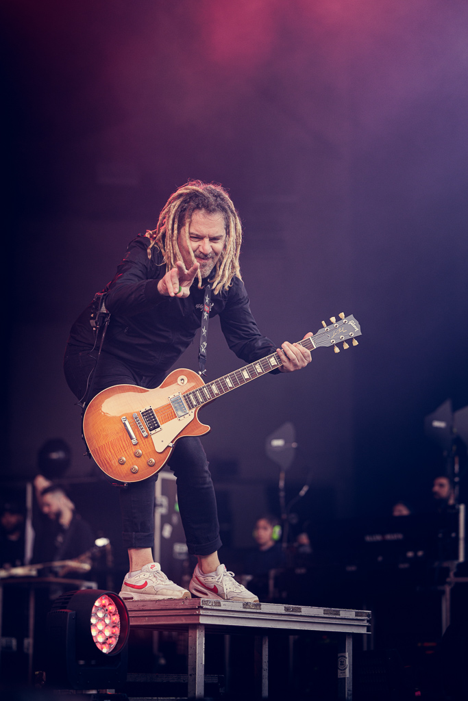 <a href='/artists/mass-hysteria/'>Mass Hysteria</a>