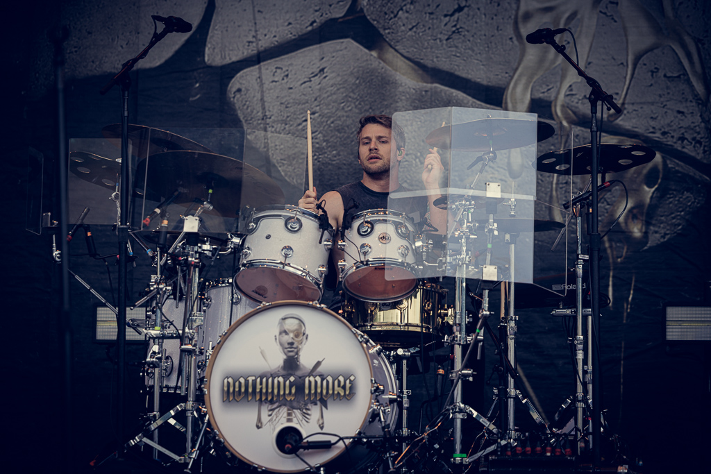 <a href='/artists/nothing-more/'>Nothing More</a>