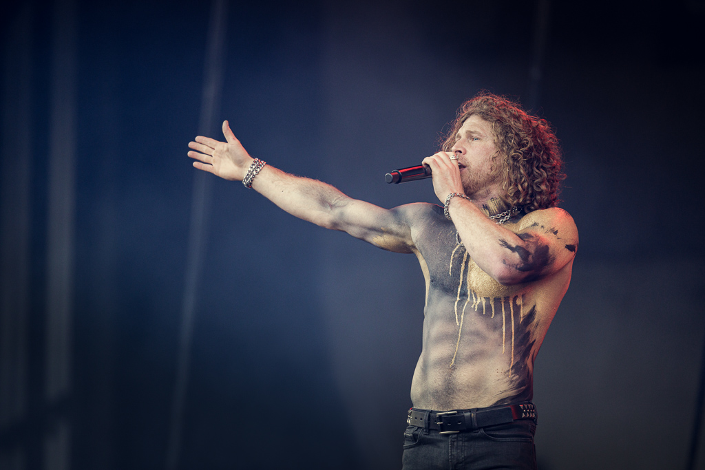 <a href='/artists/nothing-more/'>Nothing More</a>