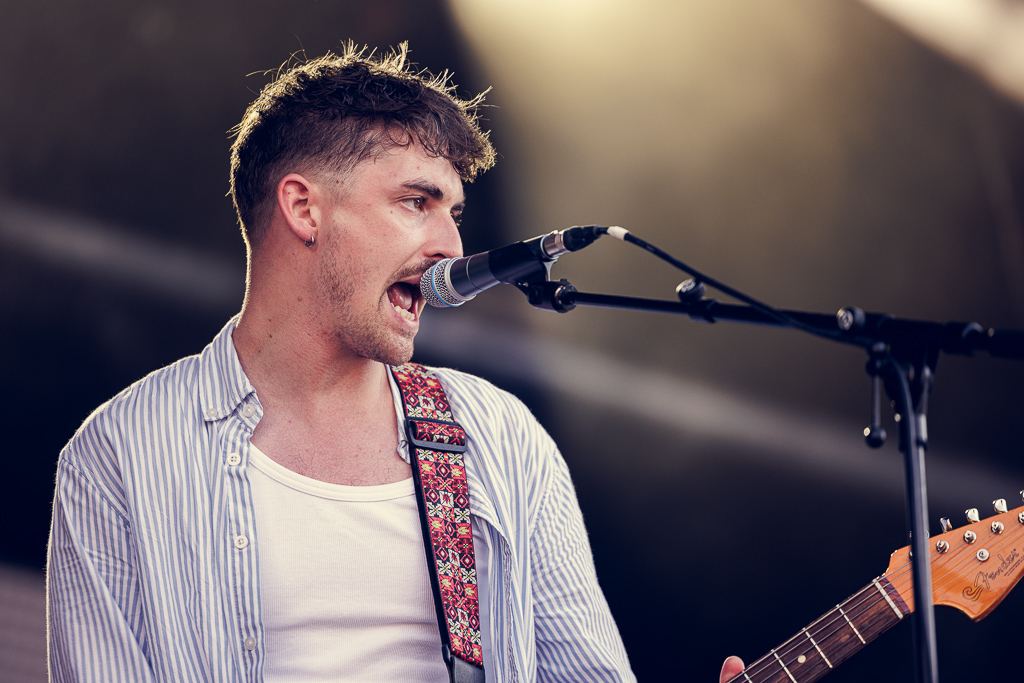 <a href='/artists/fugue/'>Fugue</a>