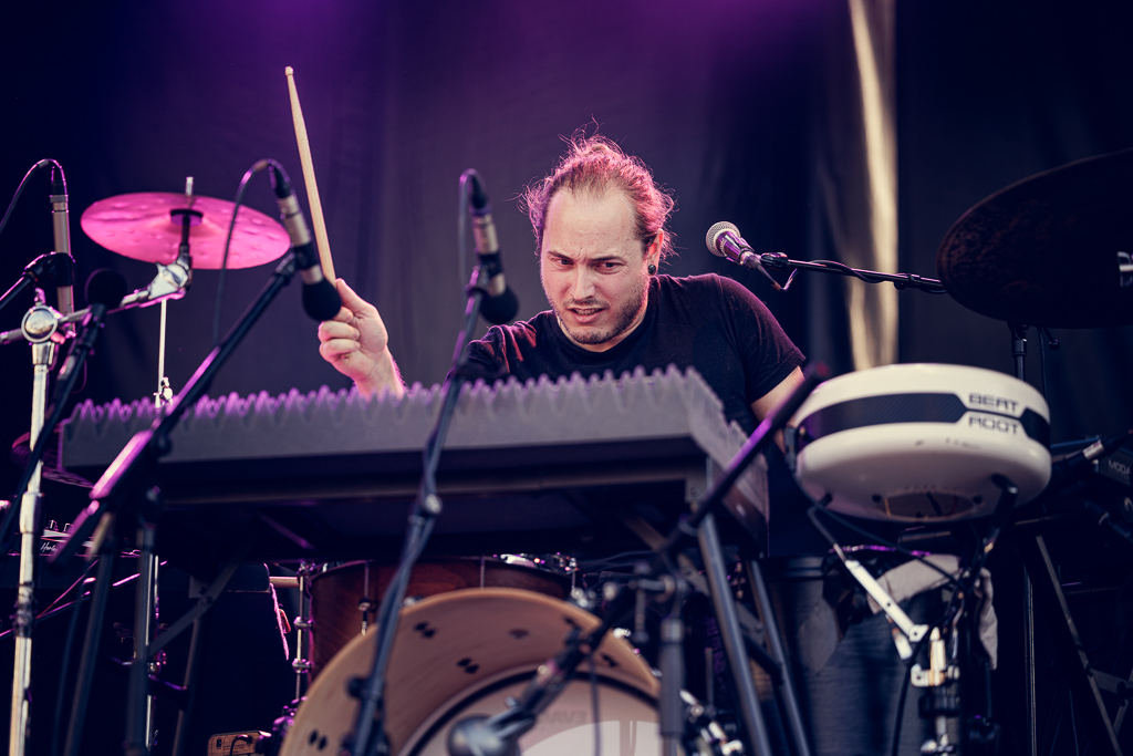 <a href='/artists/nott/'>Nótt</a>