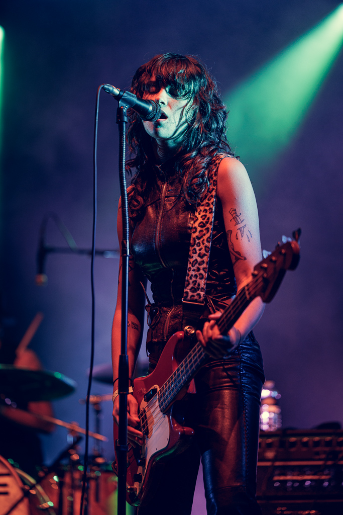 <a href='/artists/dynamite-shakers/'>Dynamite Shakers</a>