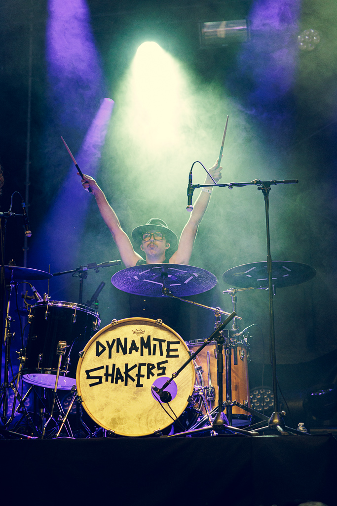 <a href='/artists/dynamite-shakers/'>Dynamite Shakers</a>