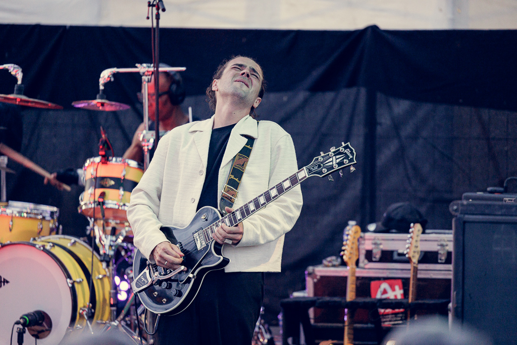 <a href='/artists/jango-janice/'>Jango Janice</a>