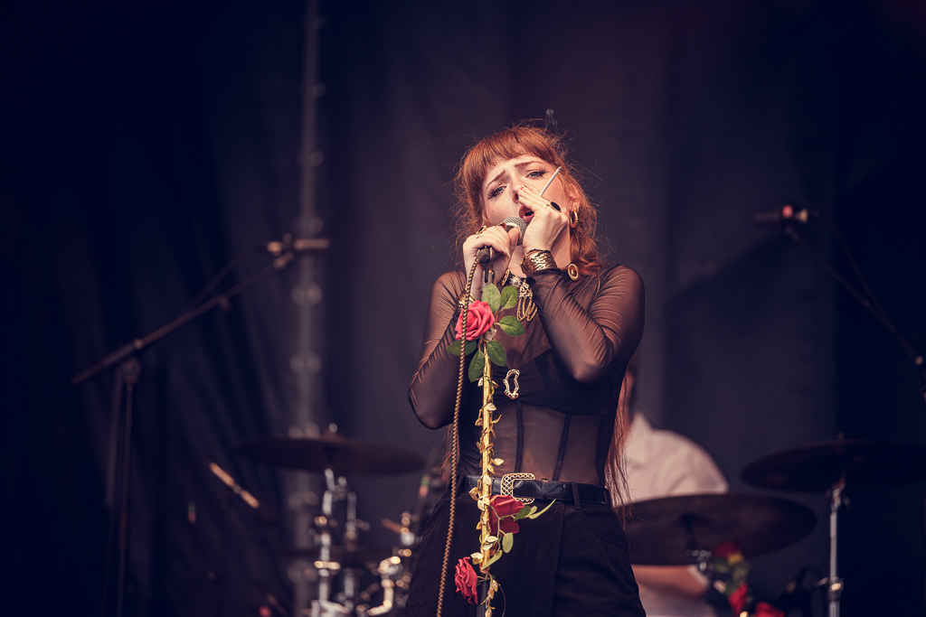 <a href='/artists/rosaly/'>Rosaly</a>