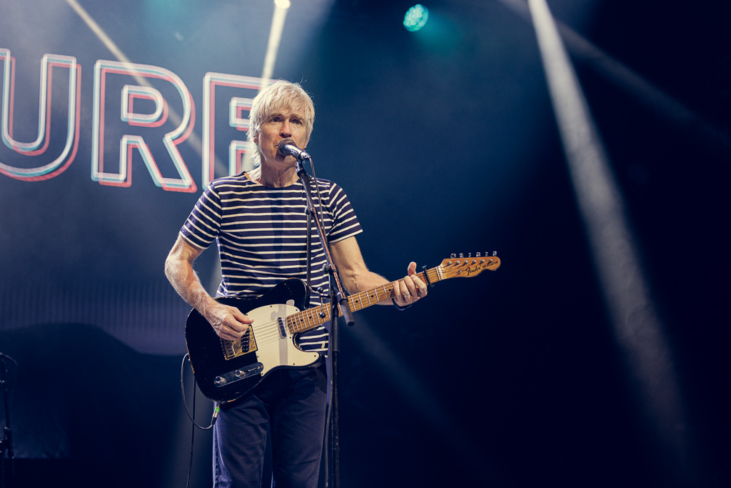 <a href='/artists/nada-surf/'>Nada Surf</a>